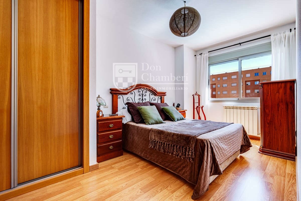 3 sypialnia Mieszkanie na sprzedaż w Miasto Madryt z basenem garażem - 735 000 € (Ref: 10044238)