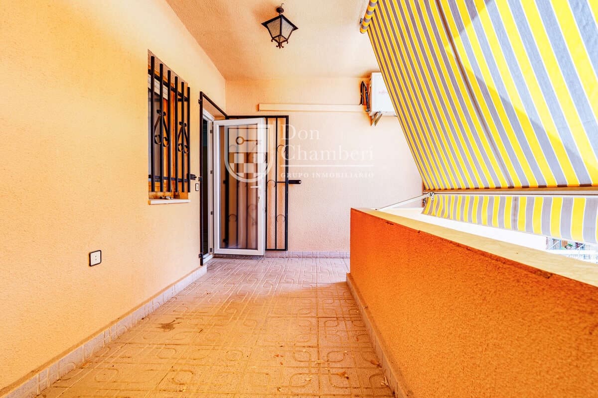 6 bedroom Villa for sale in Aranjuez with garage - € 595,000 (Ref: 10044239)