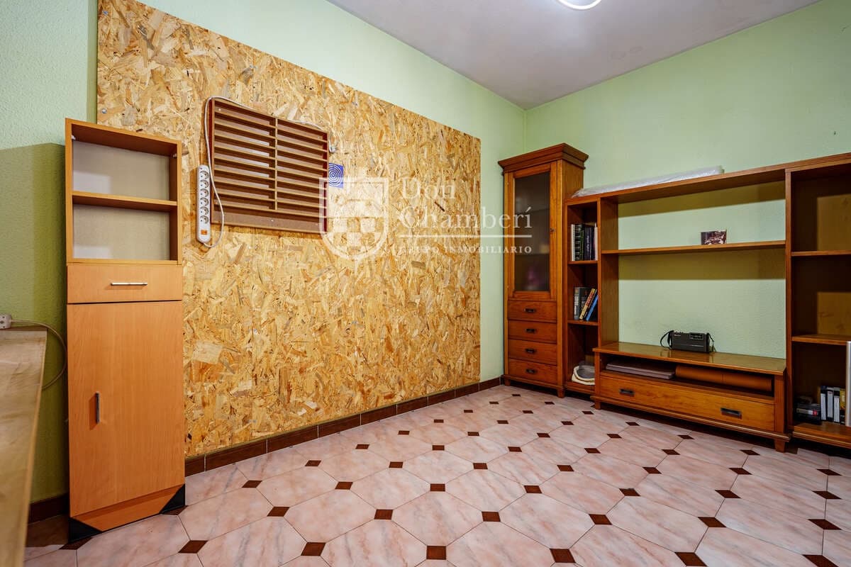 6 bedroom Villa for sale in Aranjuez with garage - € 595,000 (Ref: 10044239)