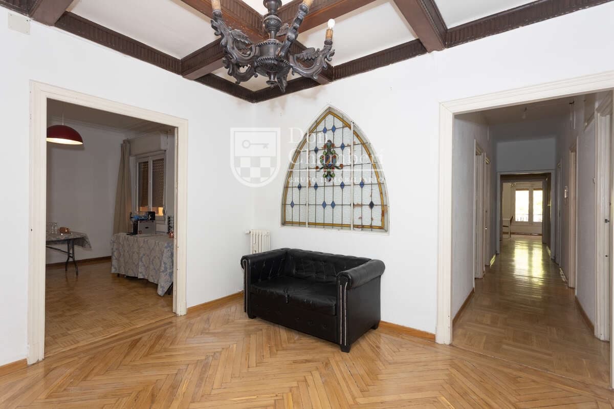 6 bedroom Flat for sale in Madrid city - € 1,790,000 (Ref: 10074855)