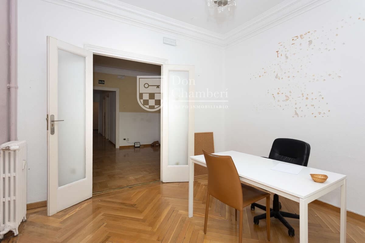 6 bedroom Flat for sale in Madrid city - € 1,790,000 (Ref: 10074855)