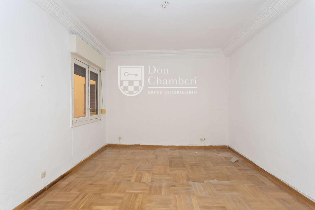 6 bedroom Flat for sale in Madrid city - € 1,790,000 (Ref: 10074855)