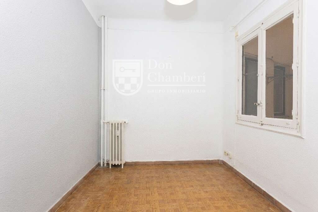 6 bedroom Flat for sale in Madrid city - € 1,790,000 (Ref: 10074855)