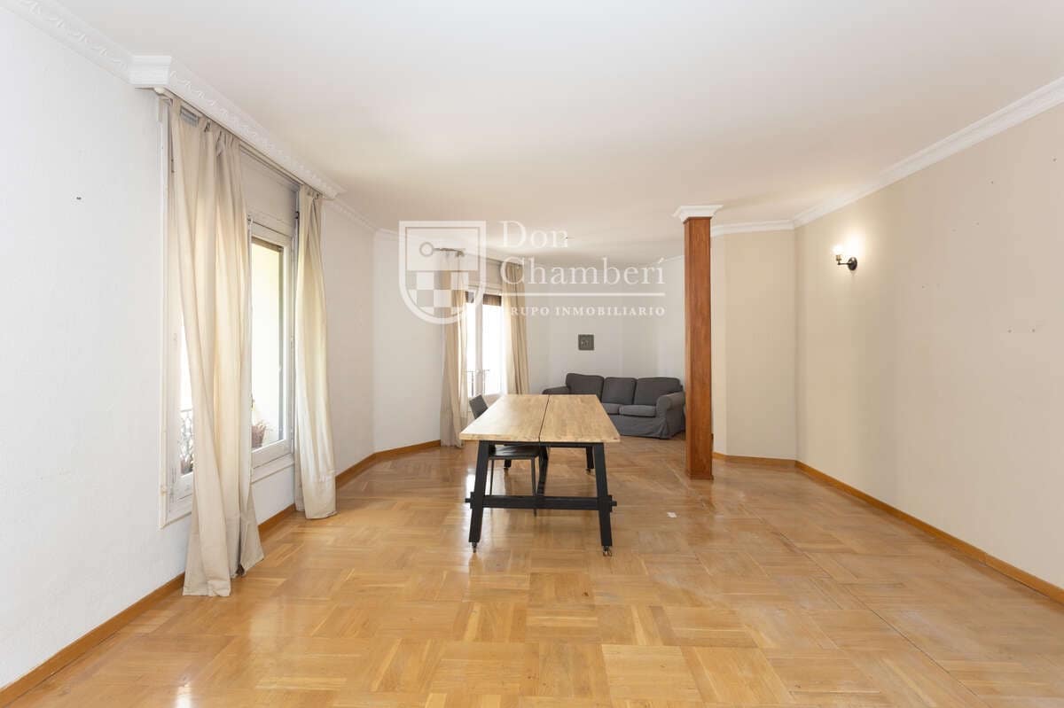 6 bedroom Flat for sale in Madrid city - € 1,790,000 (Ref: 10074855)