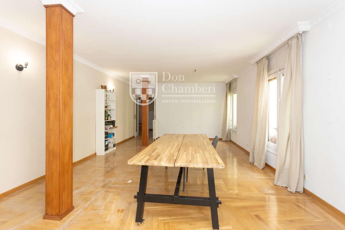 6 bedroom Flat for sale in Madrid city - € 1,790,000 (Ref: 10074855)