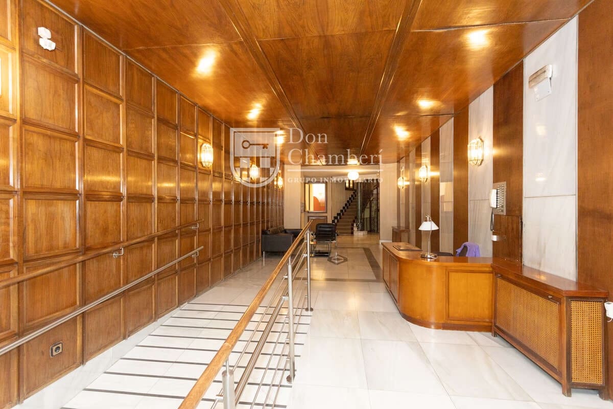 6 bedroom Flat for sale in Madrid city - € 1,790,000 (Ref: 10074855)