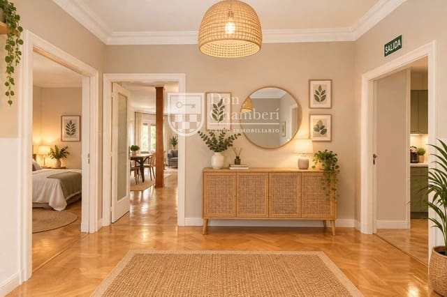 Piso de 6 habitaciones en Chamberí, Madrid ciudad en venta - 1.790.000 € (Ref: 10074855)