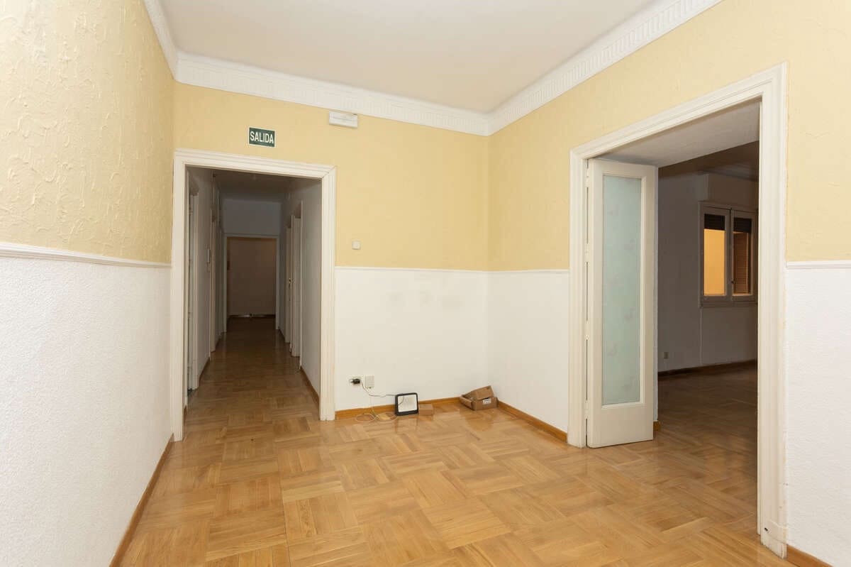 6 bedroom Flat for sale in Madrid city - € 1,790,000 (Ref: 10074855)