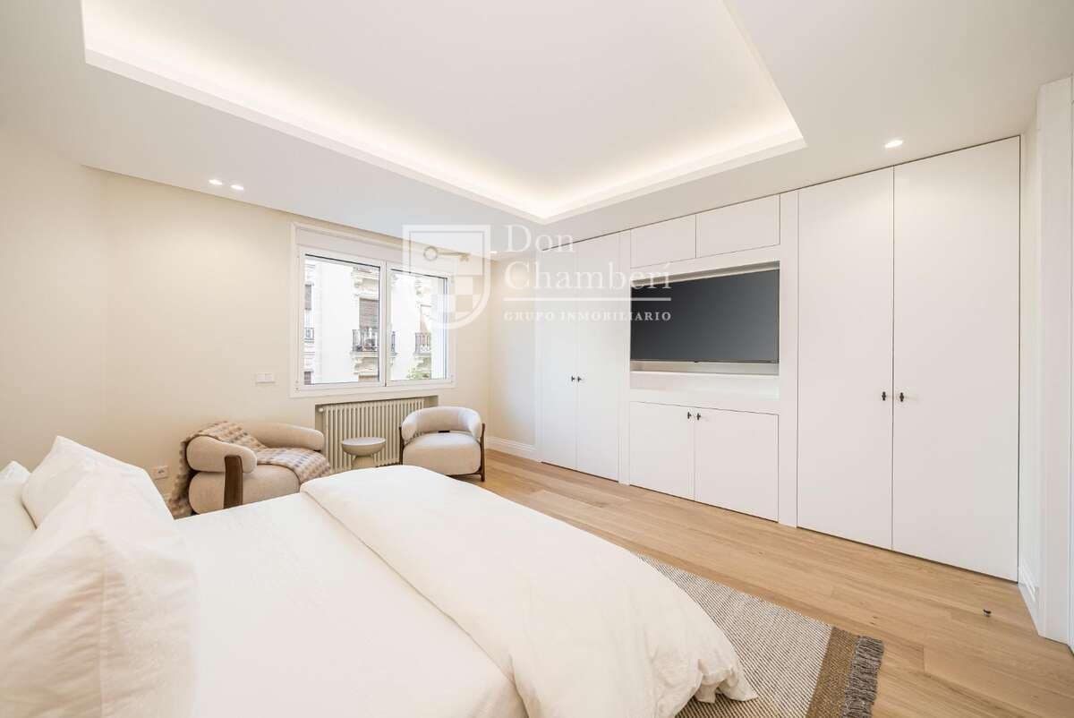 Piso de 3 habitaciones en Madrid ciudad en venta con garaje - 4.120.000 € (Ref: 10097471)