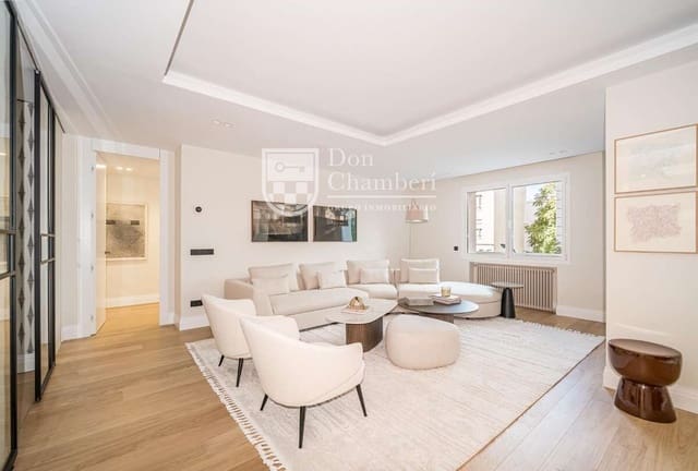 Piso de 3 habitaciones en Chamberí, Madrid ciudad en venta con garaje - 4.120.000 € (Ref: 10097471)