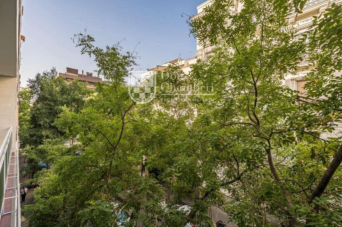 Piso de 3 habitaciones en Madrid ciudad en venta con garaje - 4.120.000 € (Ref: 10097471)