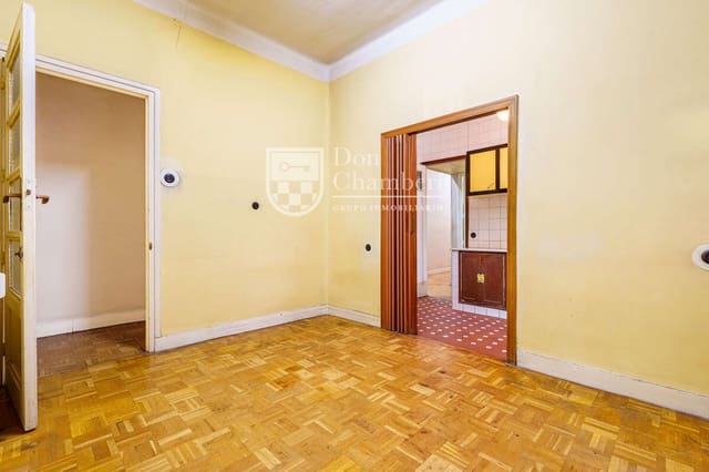 4 slaapkamer Flat te koop in Chamberí, Madrid stad - € 900.000 (Ref: 10101343)