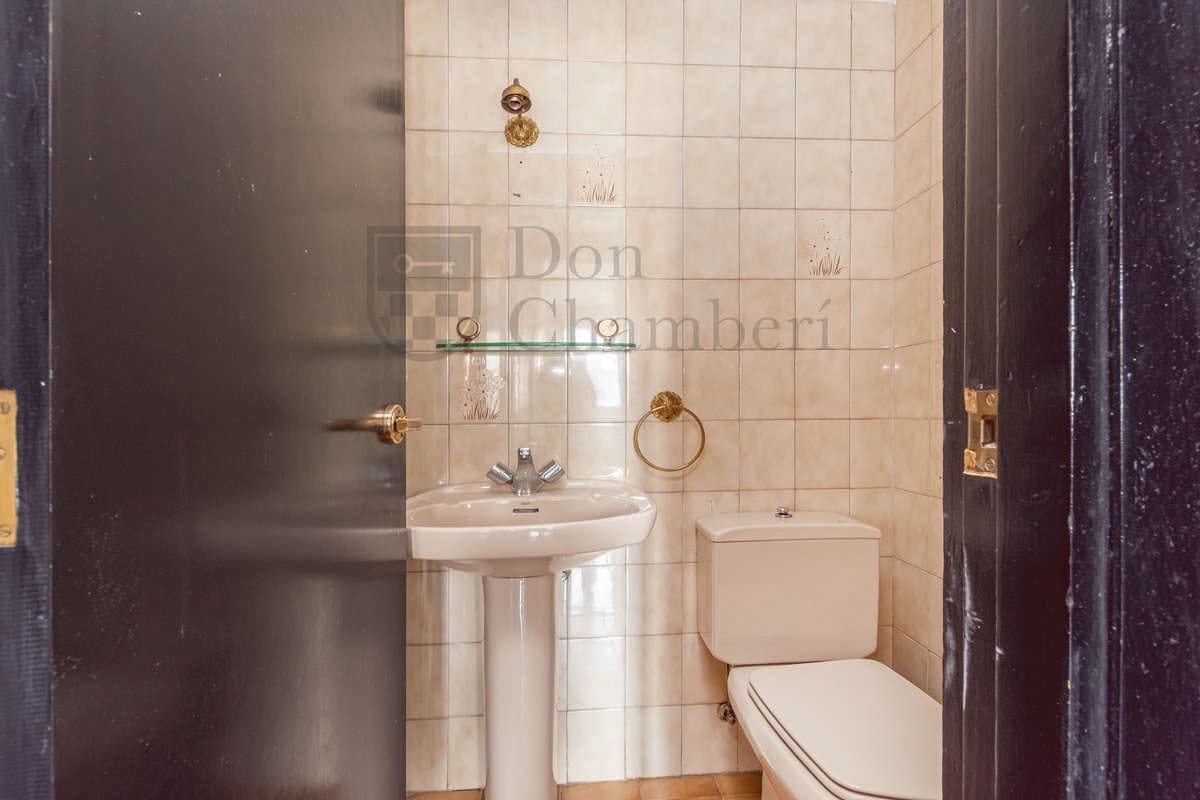 2 sypialnia Dom blizniak do wynajęcia w Miasto Madryt - 1 900 € (Ref: 10101344)