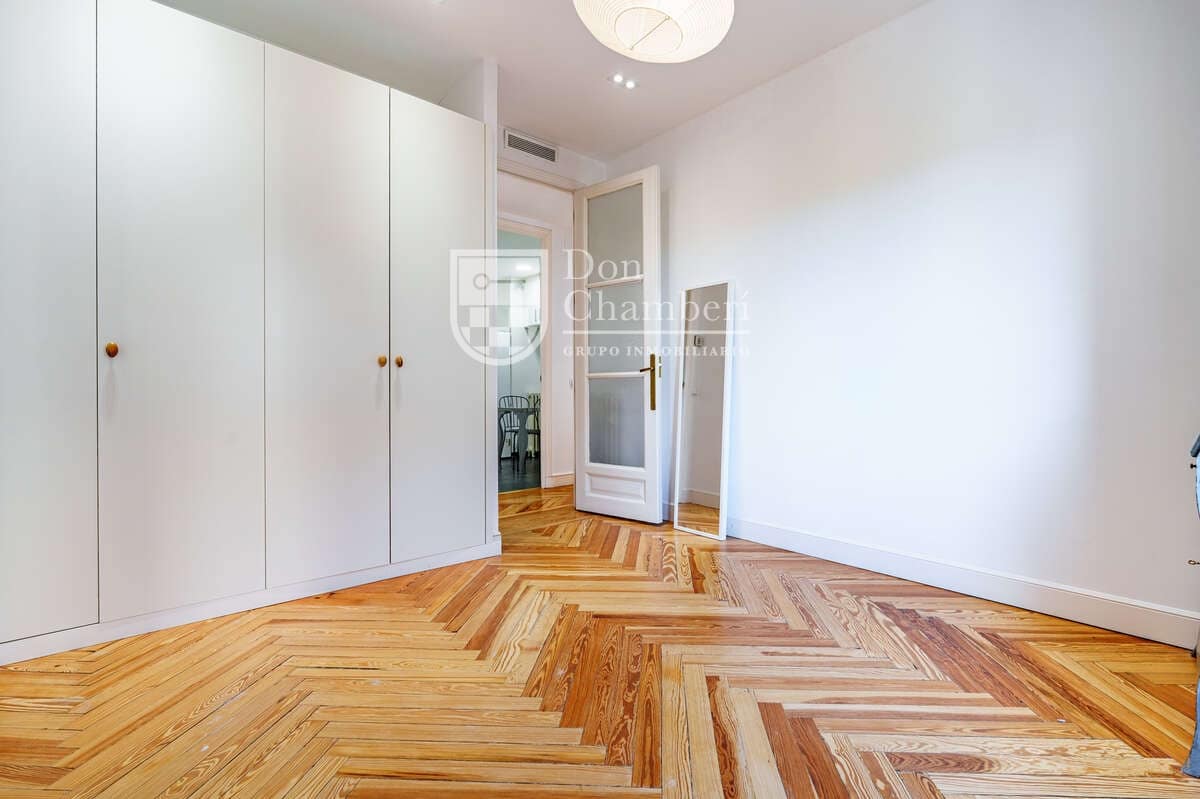 3 makuuhuone Asunto vuokrattavana paikassa Madrid kaupunki - 4 500 € (Ref: 10114561)
