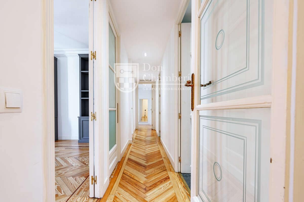 3 makuuhuone Asunto vuokrattavana paikassa Madrid kaupunki - 4 500 € (Ref: 10114561)