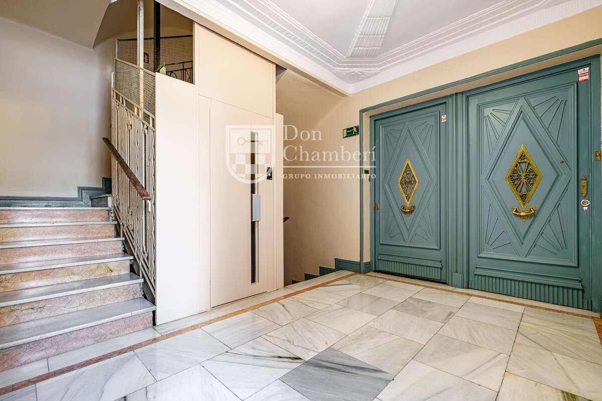 3 makuuhuone Asunto vuokrattavana paikassa Madrid kaupunki - 4 500 € (Ref: 10114561)
