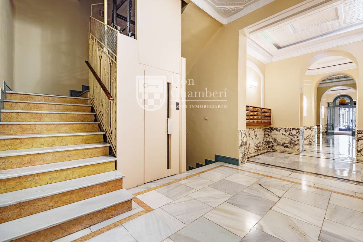 3 makuuhuone Asunto vuokrattavana paikassa Madrid kaupunki - 4 500 € (Ref: 10114561)