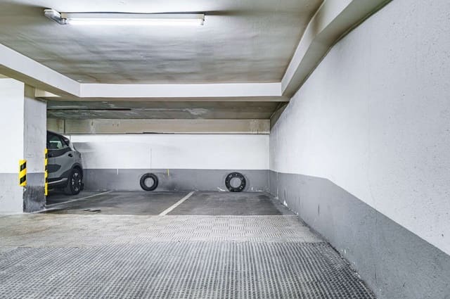 Garagem para venda em Chamberí, Madrid cidade - 29 000 € (Ref: 10135317)