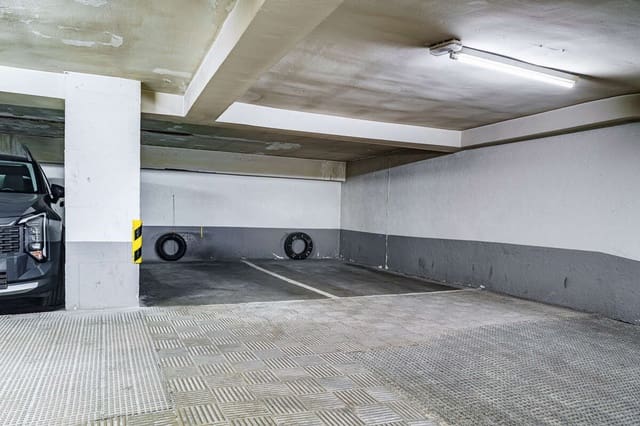 Garagem para venda em Chamberí, Madrid cidade - 29 000 € (Ref: 10135317)