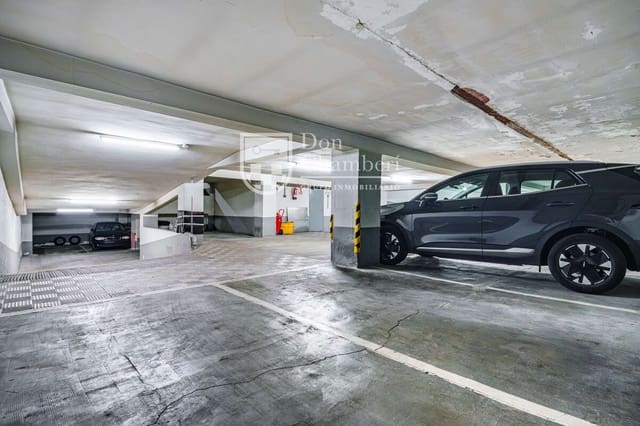 Garage te koop in Chamberí, Madrid stad - € 29.000 (Ref: 10135317)
