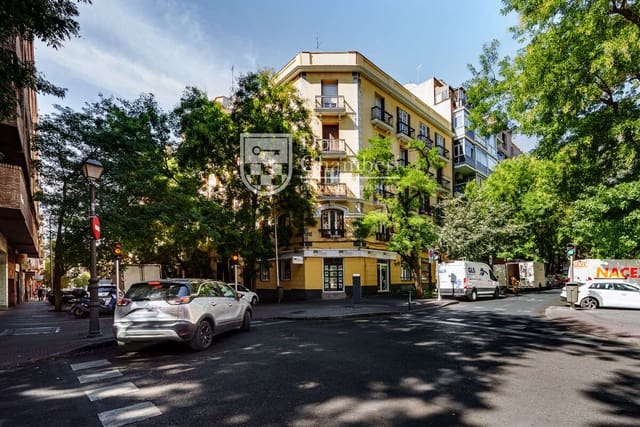 Garage te koop in Chamberí, Madrid stad - € 29.000 (Ref: 10135317)