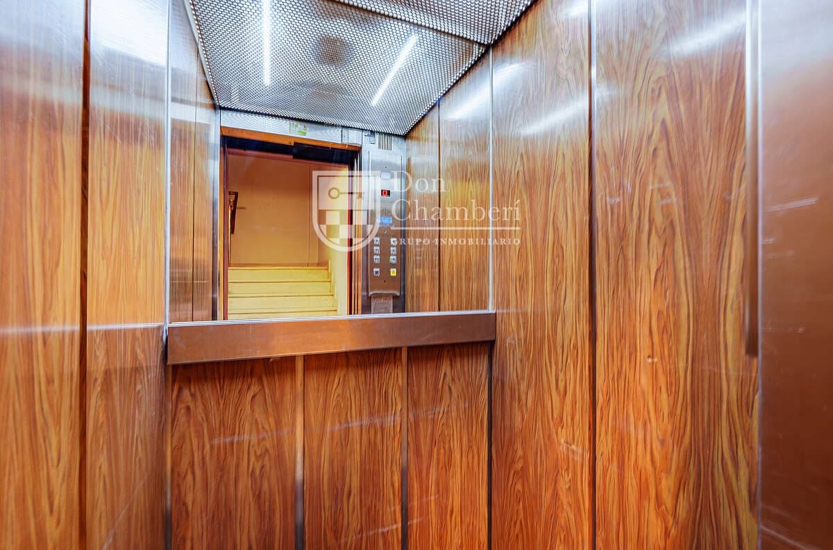 1 bedroom Flat for rent in Madrid city with pool garage - € 1,500 (Ref: 10139032)