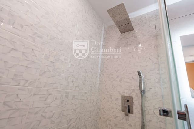 2 slaapkamer Flat te koop in Chamberí, Madrid stad - € 790.000 (Ref: 10176252)