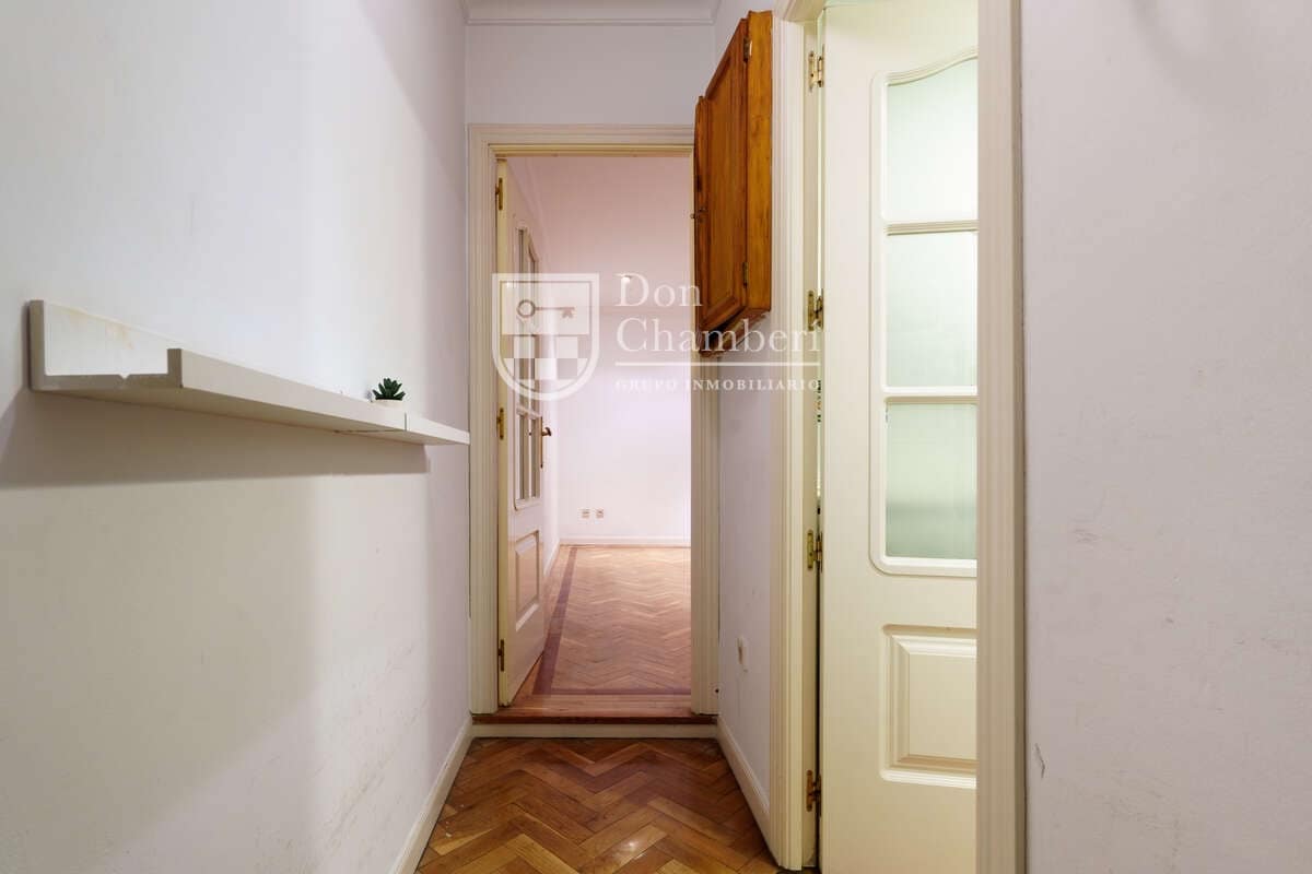 2 bedroom Flat for sale in Madrid city - € 499,000 (Ref: 9416131)