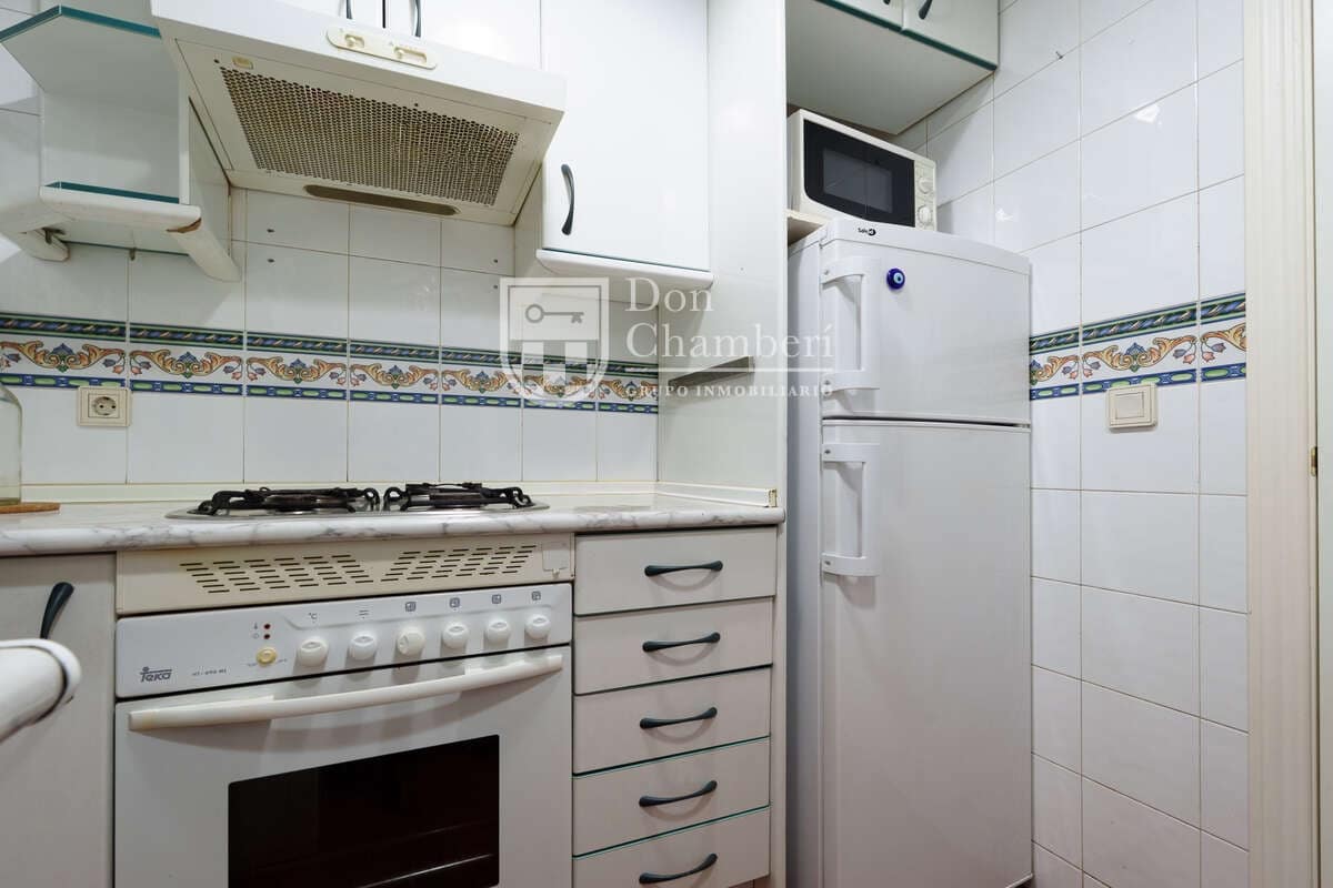 2 bedroom Flat for sale in Madrid city - € 499,000 (Ref: 9416131)