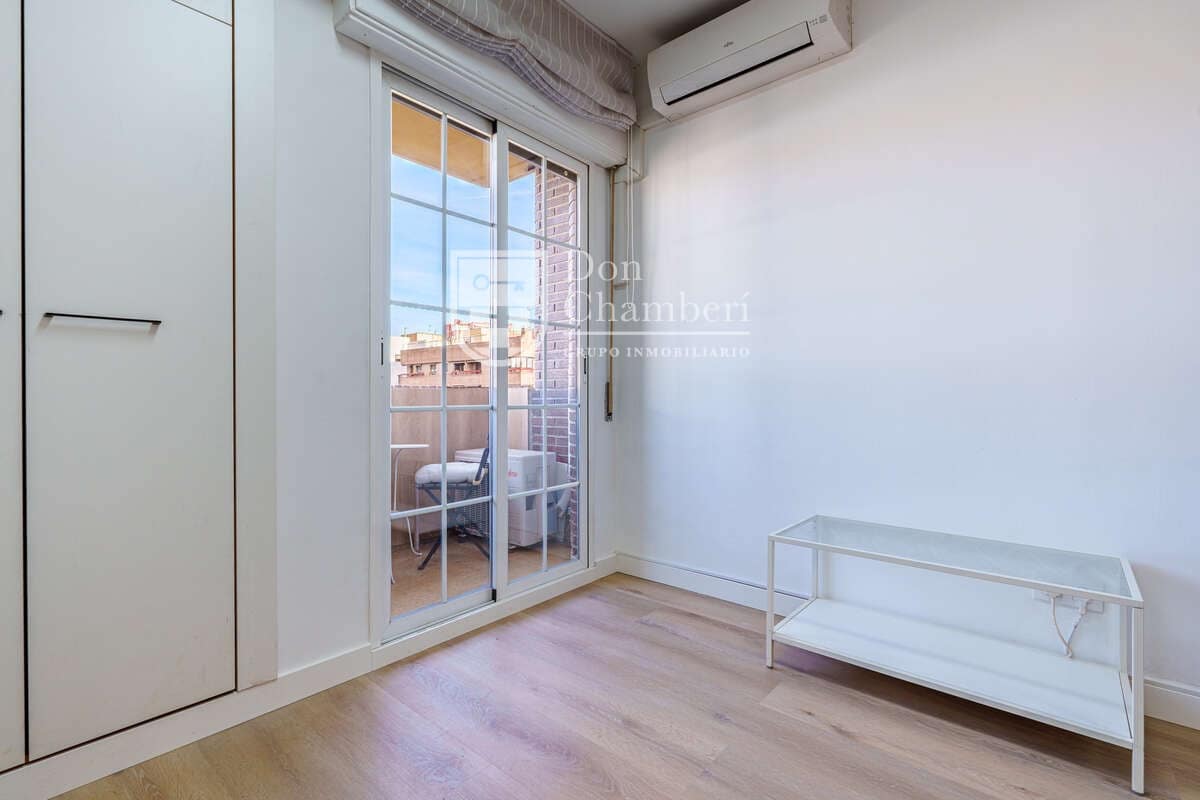 Estúdio para arrendar em Madrid cidade - 1 350 € (Ref: 9416138)
