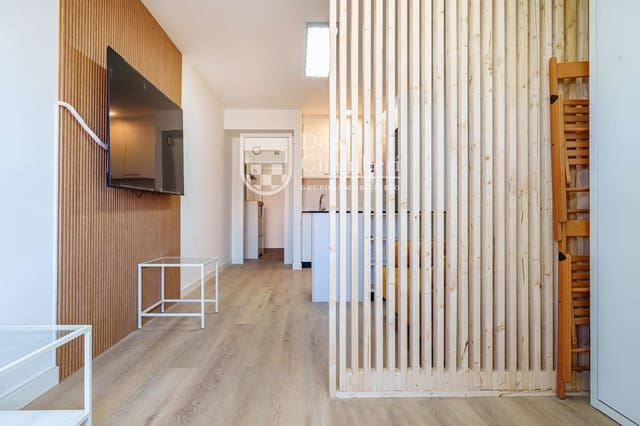 Estúdio para arrendar em Chamberí, Madrid cidade - 1 350 € (Ref: 9416138)