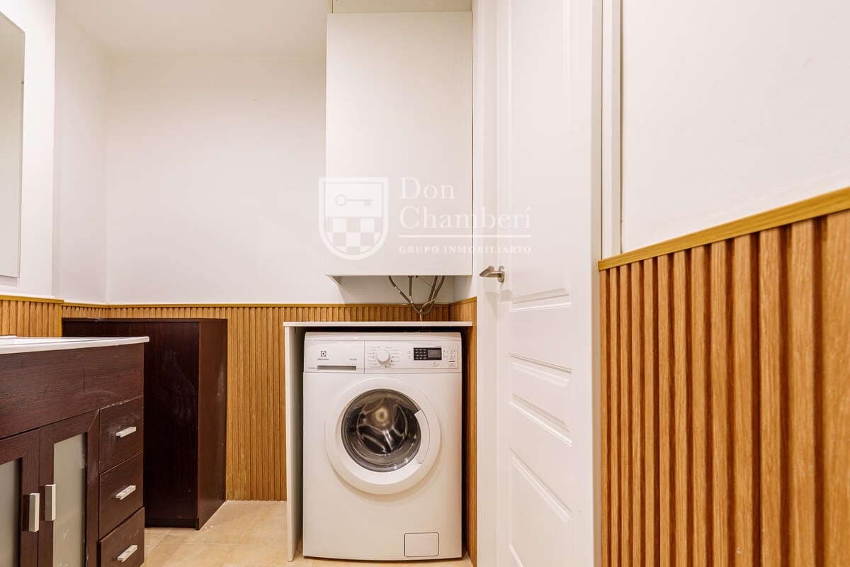 Estúdio para arrendar em Madrid cidade - 1 350 € (Ref: 9416138)