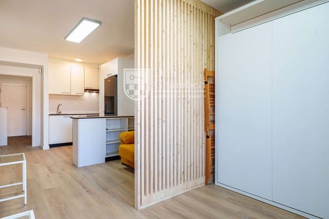 Estúdio para arrendar em Chamberí, Madrid cidade - 1 350 € (Ref: 9416138)
