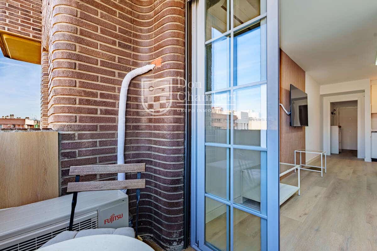 Estúdio para arrendar em Madrid cidade - 1 350 € (Ref: 9416138)