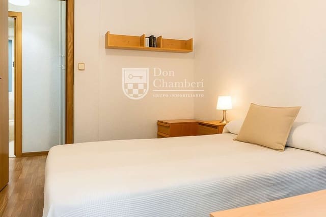 3 sovrum Lägenhet till salu i Chamberí, Madrid stad - 560 000 € (Ref: 9416142)