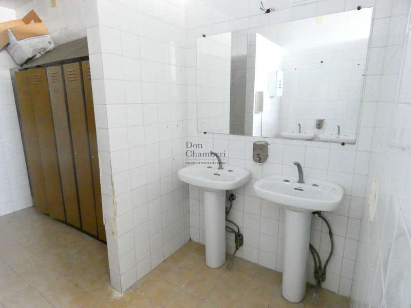 Kommersiell til salgs i Valmojado - € 600 000 (Ref: 9416152)