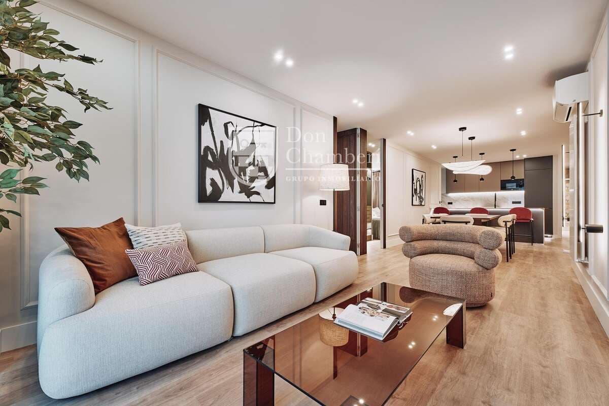 3 bedroom Flat for sale in Madrid city - € 1,489,000 (Ref: 9416153)