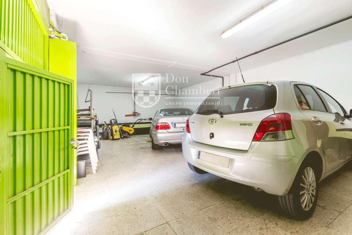 5 chambre Villa/Maison à vendre à Villaviciosa de Odon avec piscine garage - 1 250 000 € (Ref: 9416154)