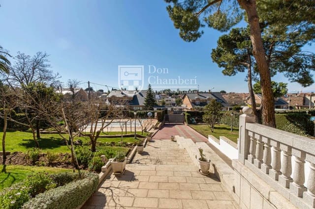 5 chambre Villa/Maison à vendre à Villaviciosa de Odón avec piscine garage - 1 250 000 € (Ref: 9416154)