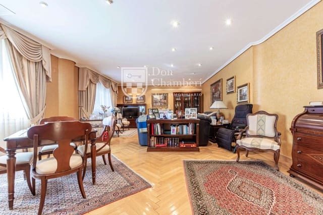 5 chambre Villa/Maison à vendre à Villaviciosa de Odón avec piscine garage - 1 250 000 € (Ref: 9416154)