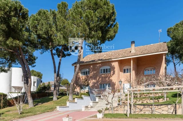 5 chambre Villa/Maison à vendre à Villaviciosa de Odón avec piscine garage - 1 250 000 € (Ref: 9416154)