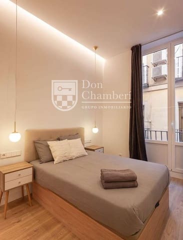 3 bedroom Flat for sale in Centro, Madrid city - € 989,000 (Ref: 9416156)
