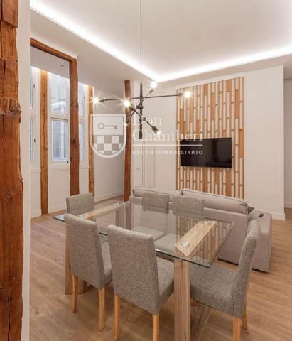 3 bedroom Flat for sale in Centro, Madrid city - € 989,000 (Ref: 9416156)