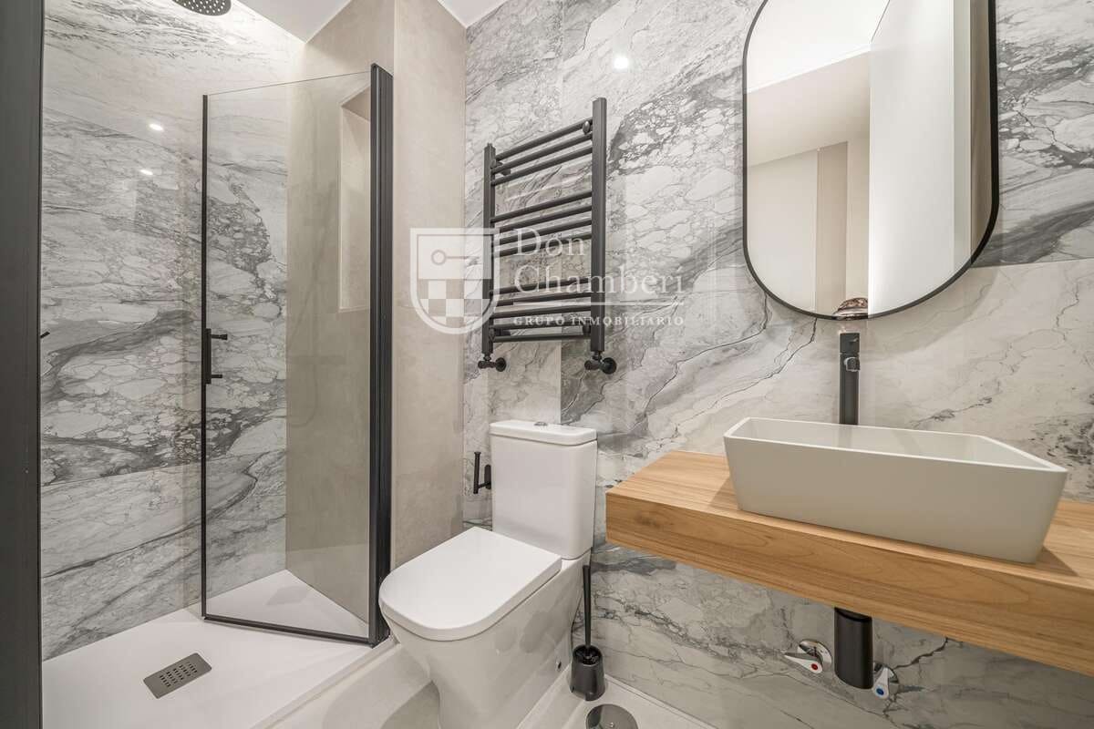 3 soveværelse Lejlighed til salg i Madrid by - € 959.000 (Ref: 9416160)
