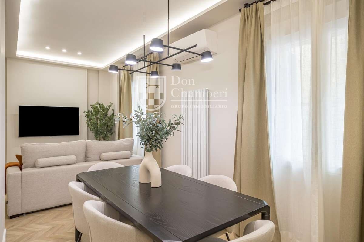 3 soveværelse Lejlighed til salg i Madrid by - € 959.000 (Ref: 9416160)
