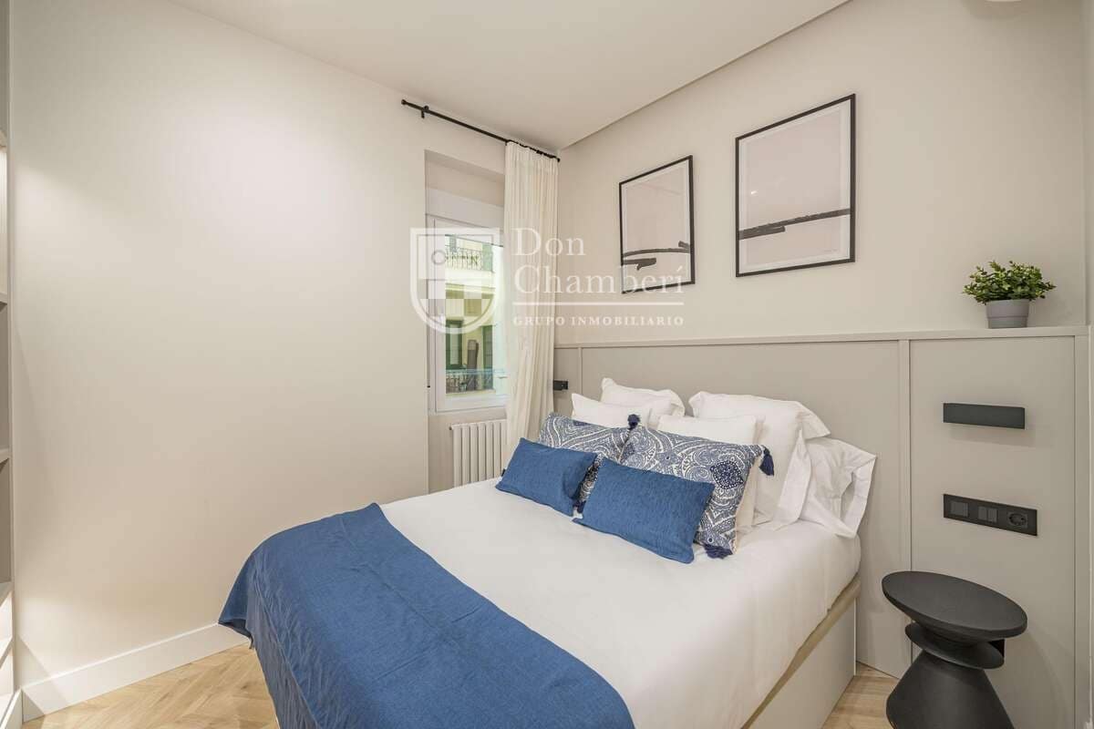 3 soveværelse Lejlighed til salg i Madrid by - € 959.000 (Ref: 9416160)