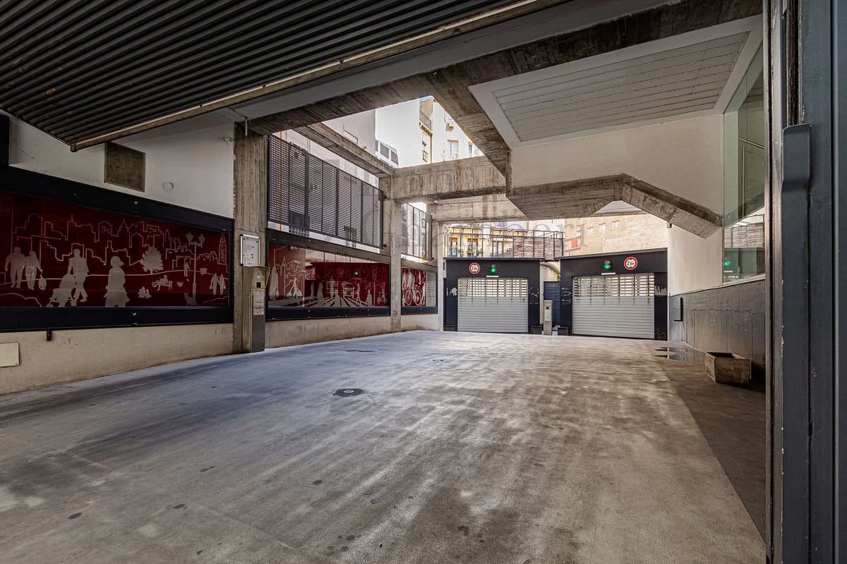 Garaż do wynajęcia w Miasto Madryt - 180 € (Ref: 9416166)