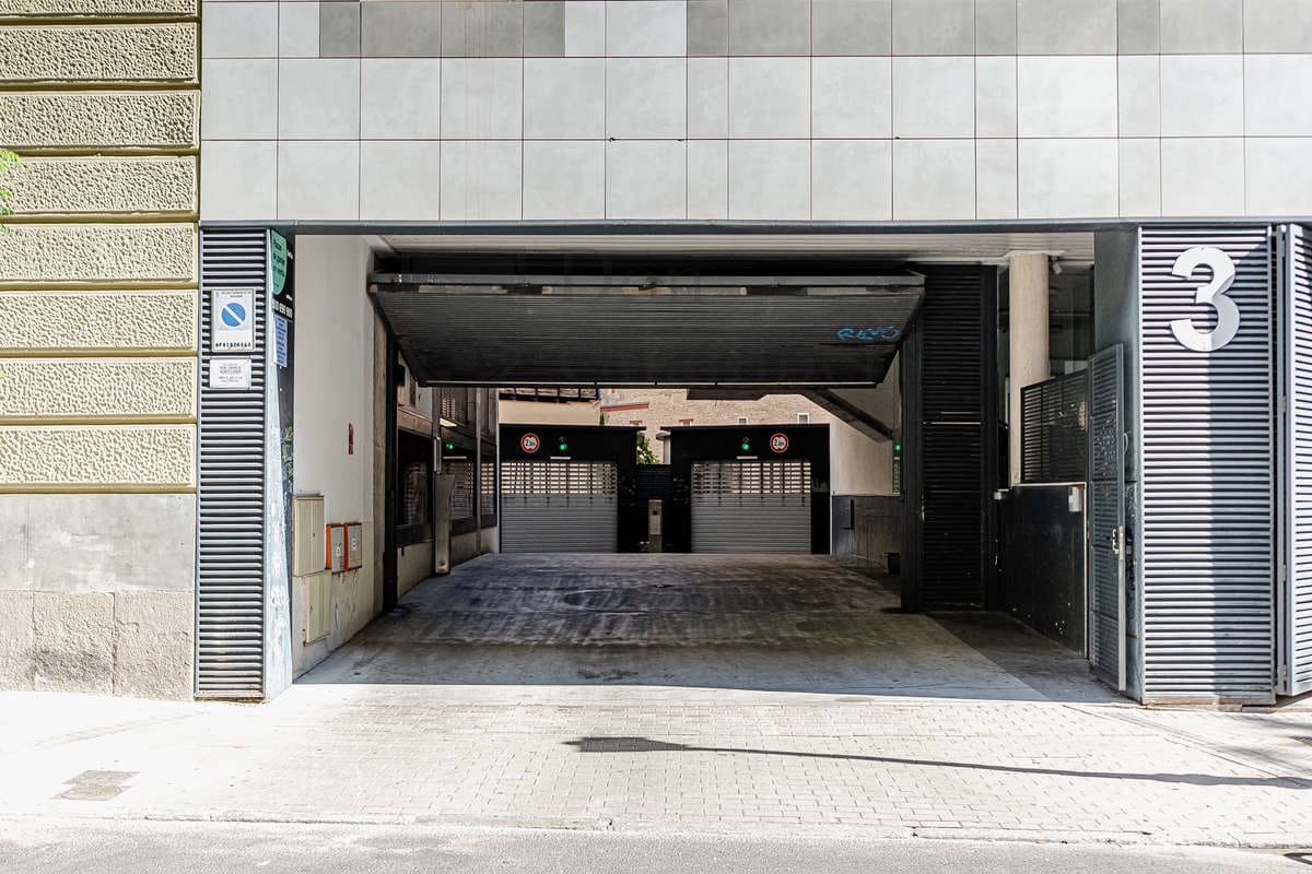 Garage zu vermieten in Madrid Stadt - 180 € (Ref: 9416166)