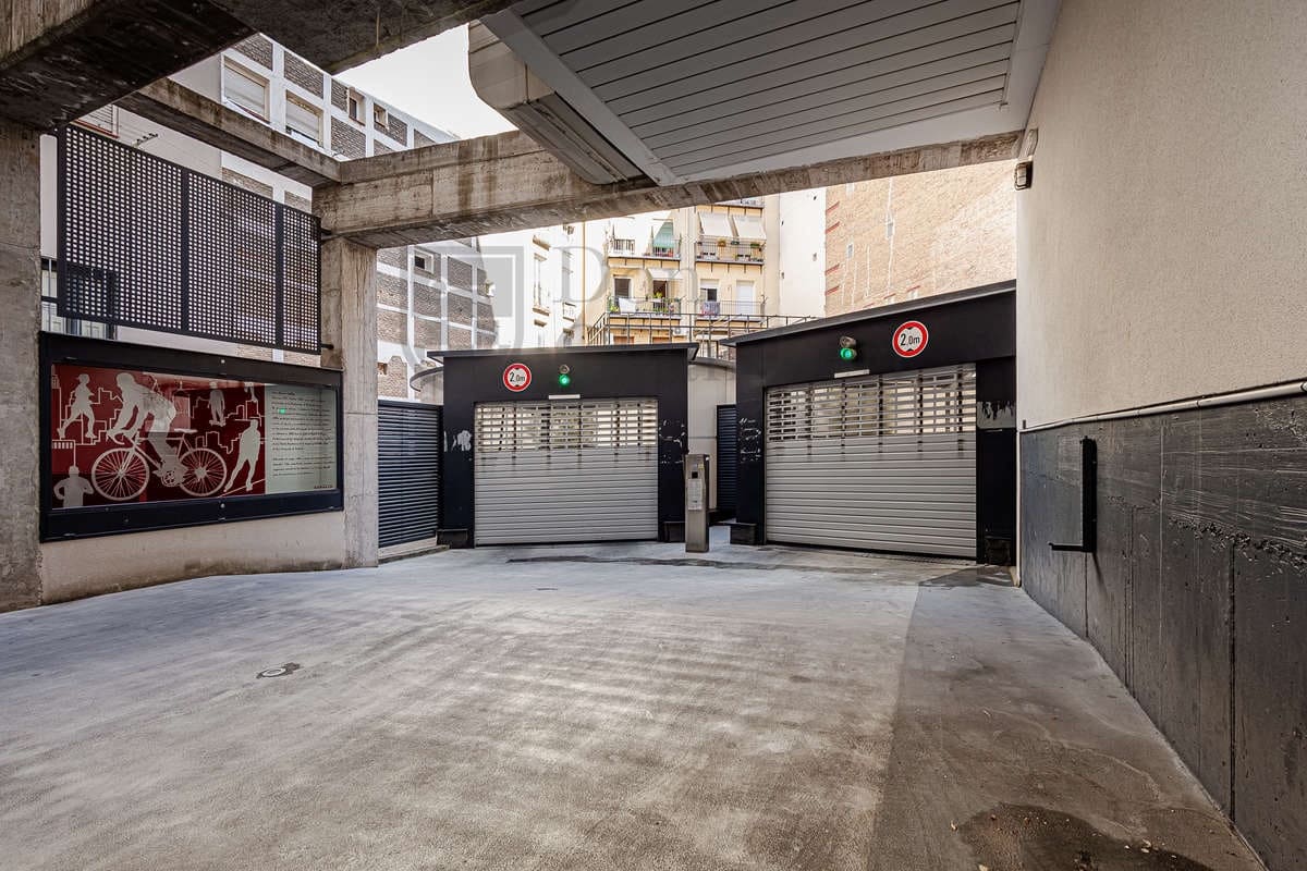 Garage zu vermieten in Madrid Stadt - 180 € (Ref: 9416166)