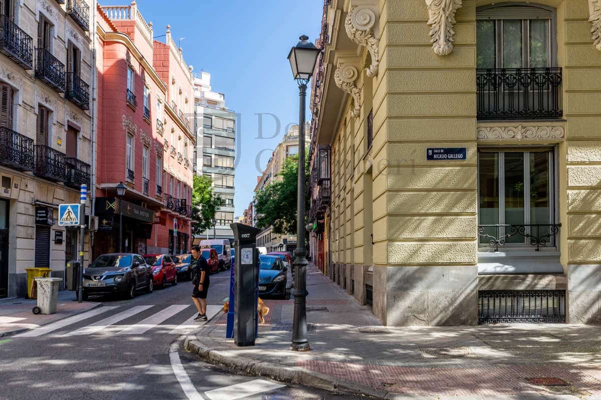 Garage zu vermieten in Madrid Stadt - 180 € (Ref: 9416166)